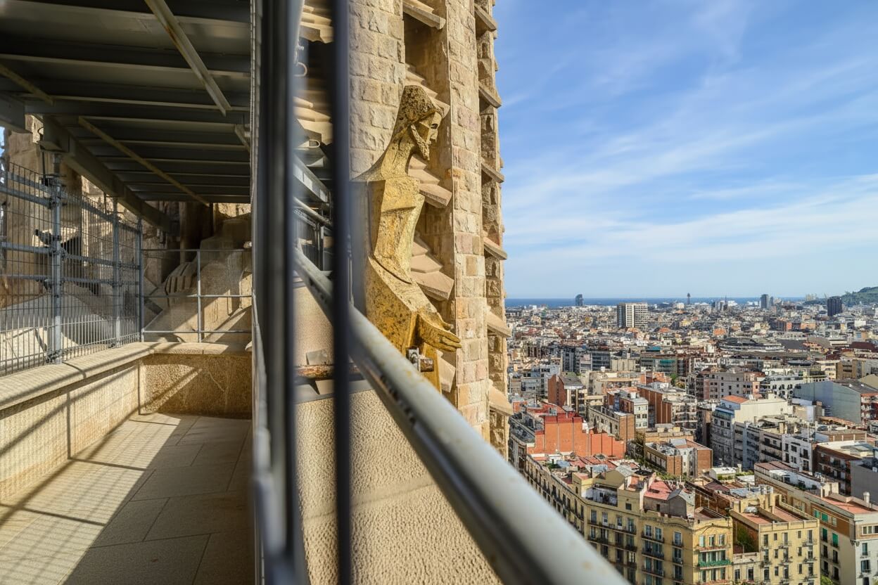 Abside e presbiterio Sagrada Familia